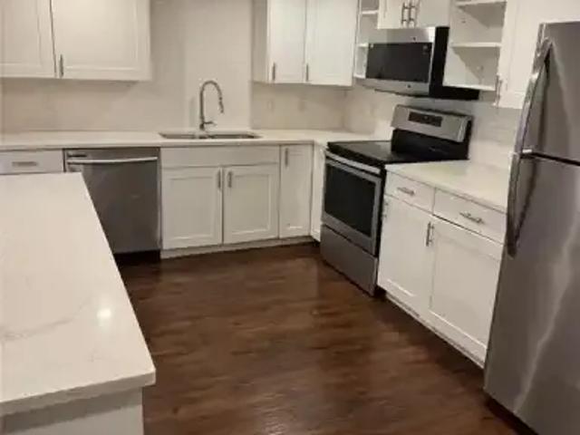 For Rent 2 Bedroom House Kitchener ON DS105467382