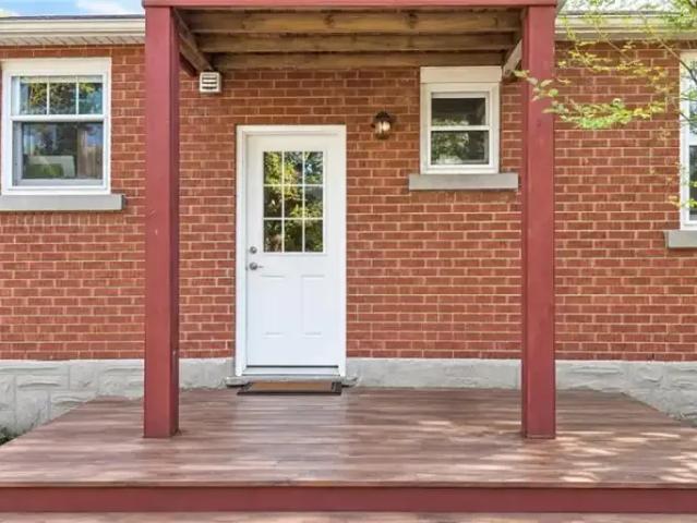 For Rent 2 Bedroom House Kitchener ON DS105654218