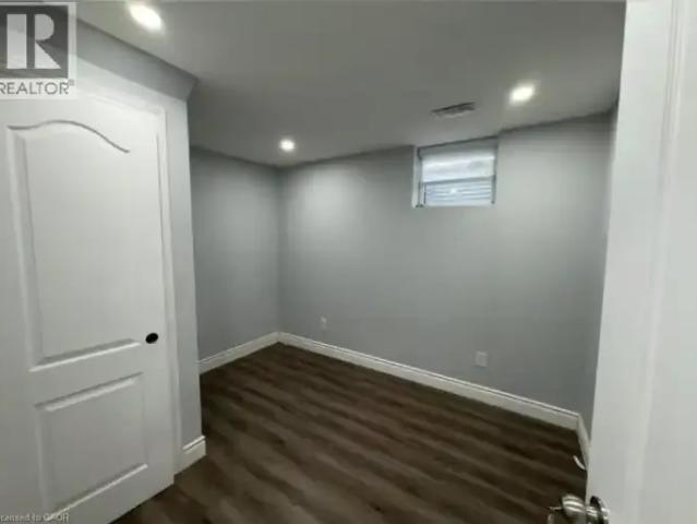 For Rent 2 Bedroom House Kitchener ON DS102578807