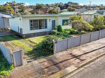 For Rent 2 Bedroom House Kingscote, SA DS103428228