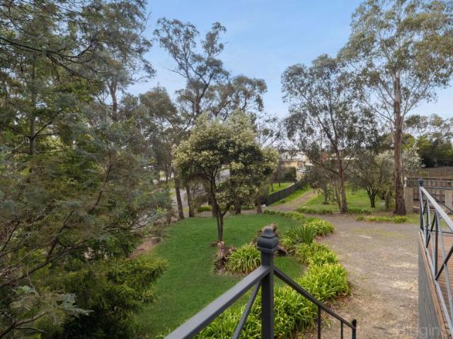 For Rent 2 Bedroom House Hepburn Springs VIC DS101583096