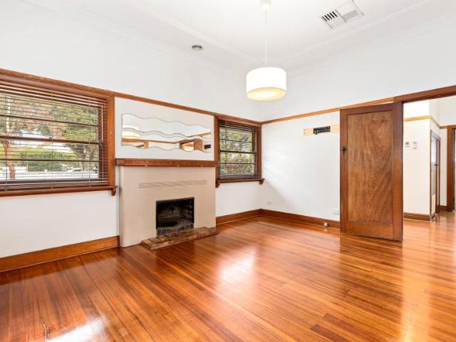 For Rent 2 Bedroom House Oakleigh VIC DS105111834
