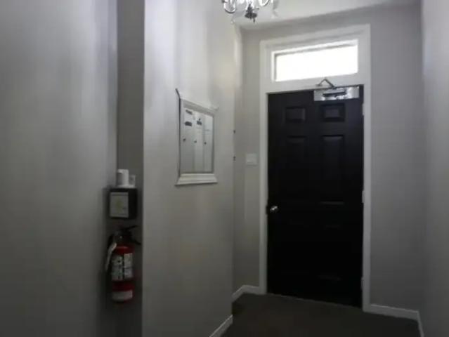 For Rent 2 Bedroom House Ottawa ON DS99752223