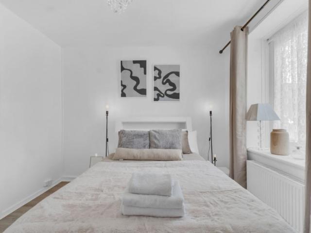 For Rent 2 Bedroom House London London DS100408957