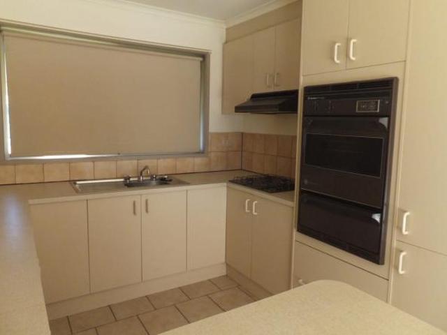 For Rent 2 Bedroom House MOOROOPNA VIC DS105951002