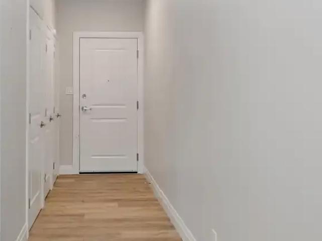 For Rent 2 Bedroom House Midland ON DS104598235