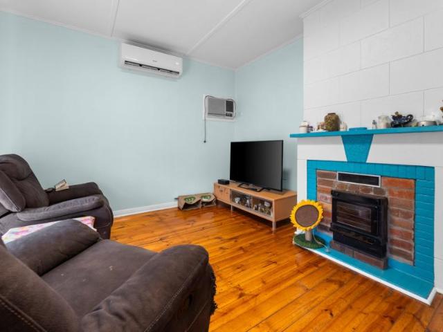 For Rent 2 Bedroom House Millicent SA DS106099789