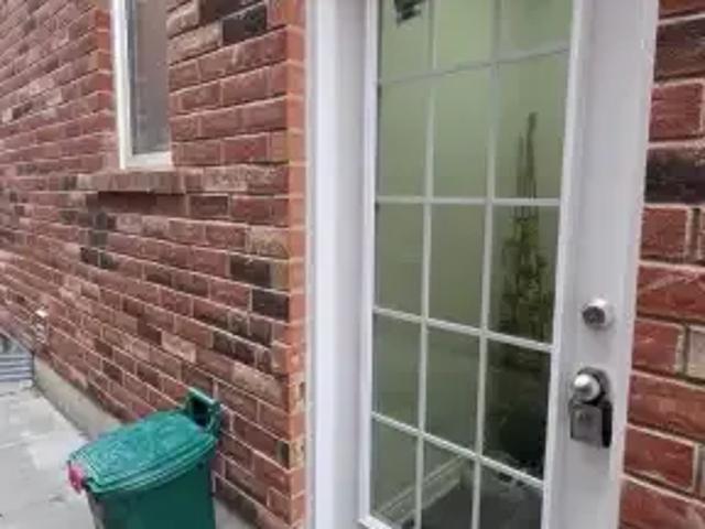 For Rent 2 Bedroom House Milton ON DS104842115