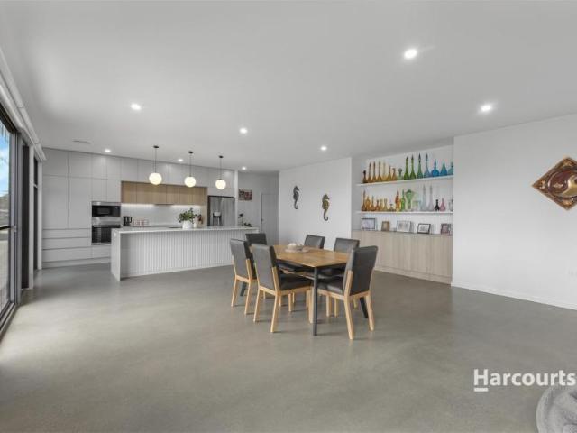 For Rent 2 Bedroom House Somerset TAS DS106030218
