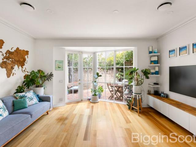 For Rent 2 Bedroom House Port Melbourne VIC DS101583544