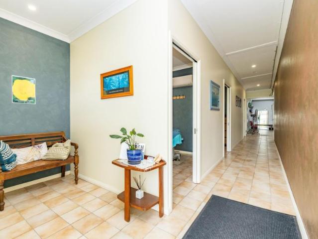 For Rent 2 Bedroom House PROSERPINE QLD DS104951129