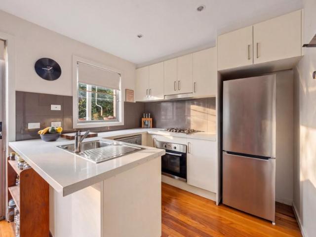 For Rent 2 Bedroom House Reservoir VIC DS104644958