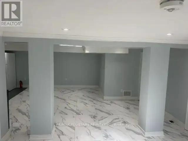 For Rent 2 Bedroom House Richmond Hill ON DS105505967