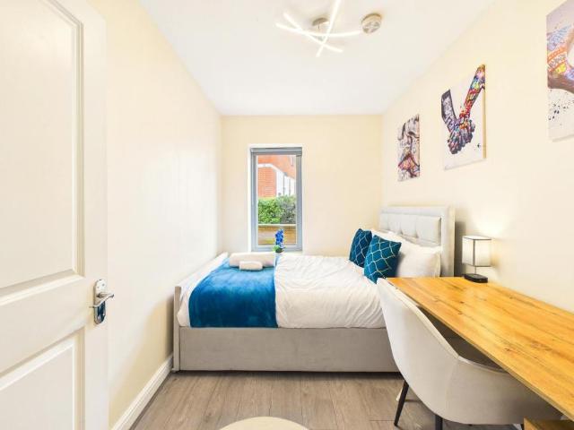 For Rent 2 Bedroom House Watford Watford DLS103179952
