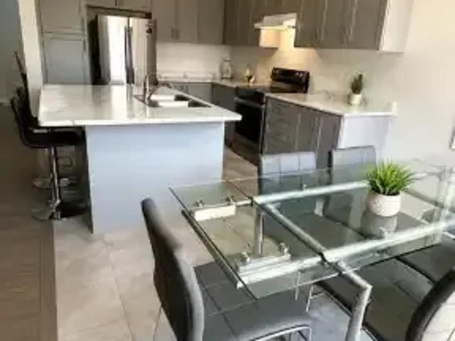 For Rent 2 Bedroom House Wasaga Beach ON DS104257407