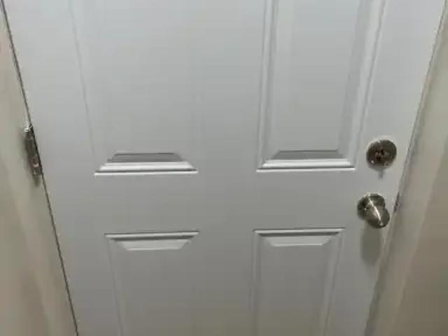 For Rent 2 Bedroom House Welland ON DS105410893