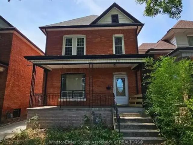 For Rent 2 Bedroom House Windsor ON DLS105088023