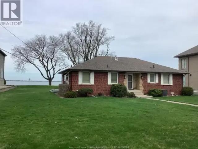 For Rent 2 Bedroom House Windsor ON DS101878819