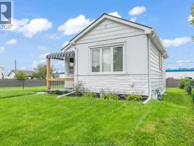 For Rent 2 Bedroom House Windsor ON DS105394890