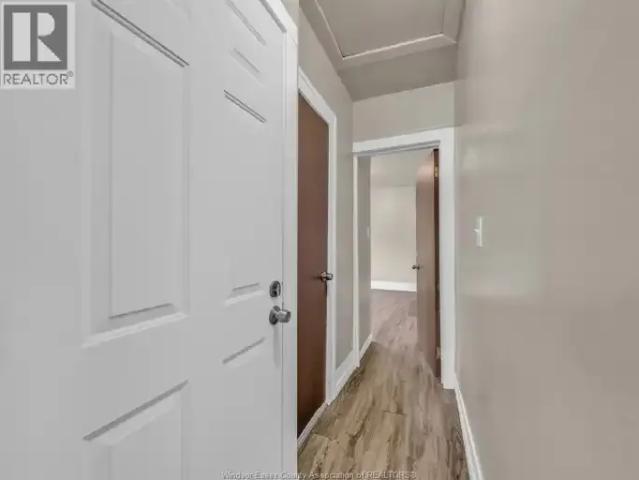 For Rent 2 Bedroom House Windsor ON DS105467366