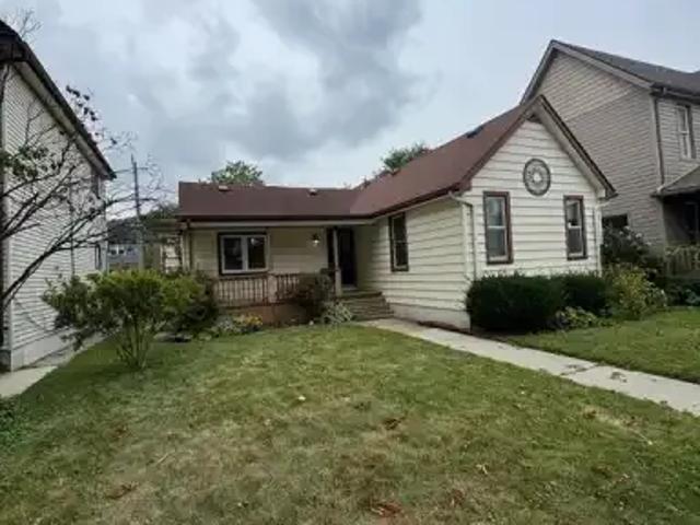 For Rent 2 Bedroom House Windsor ON DS105410986