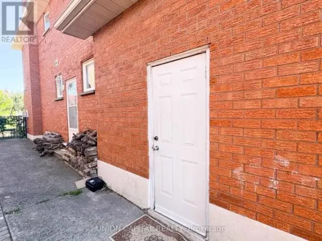 For Rent 2 Bedroom House Vaughan ON DS105281904