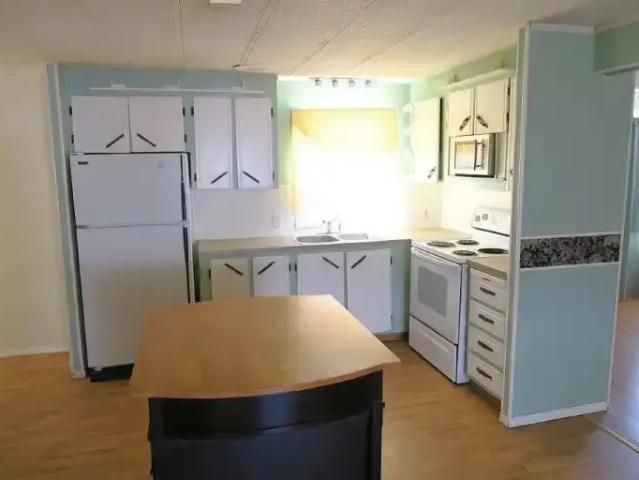 For Rent 2 Bedroom House Vulcan AB DS102883455