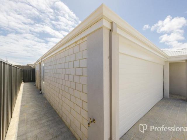 For Rent 2 Bedroom House Yanchep WA DS105990447