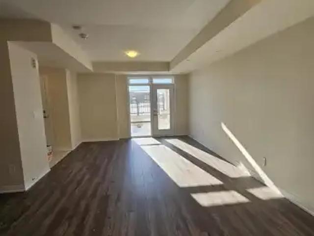 For Rent 2 Bedroom Townhouse Milton ON DS105543513