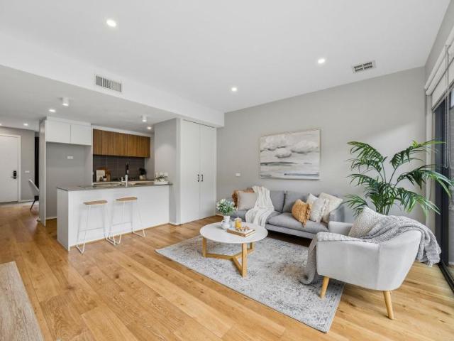 For Rent 2 Bedroom Townhouse Moncrieff ACT DS106169068