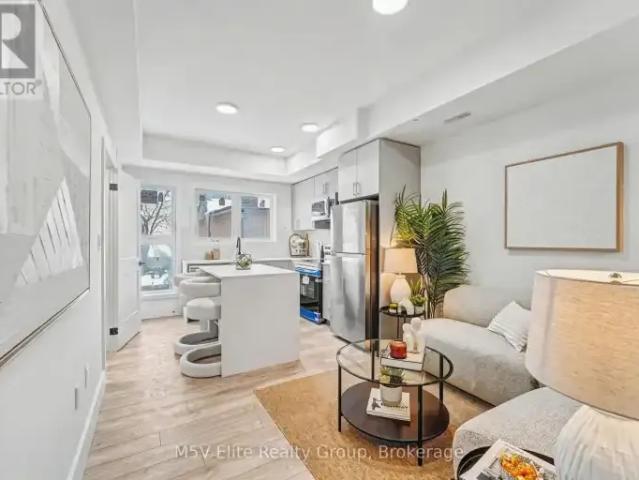 For Rent 2 Bedroom Townhouse Niagara Falls ON DS103487560