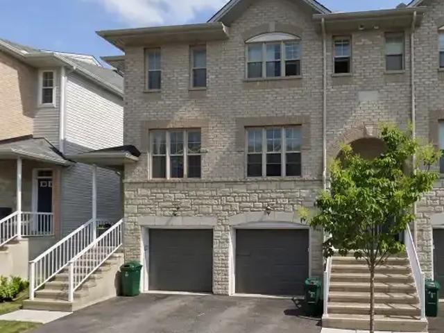 For Rent 2 Bedroom Townhouse Ottawa ON DS105420748