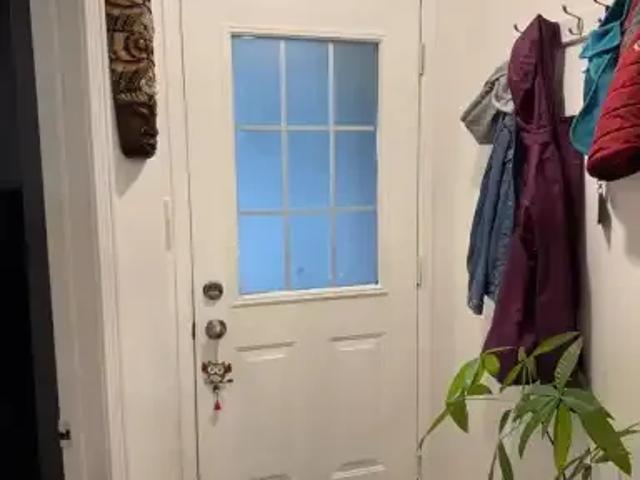 For Rent 2 Bedroom Townhouse Oakville ON DS105543528