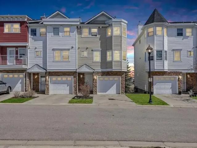 For Rent 2 Bedroom Townhouse Okotoks AB DS104181040