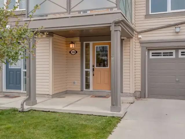 For Rent 2 Bedroom Townhouse Airdrie AB DS102752600