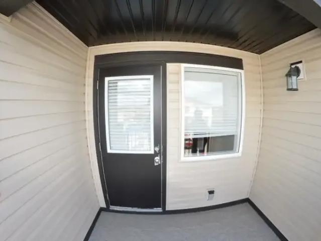 For Rent 2 Bedroom Townhouse Airdrie AB DS105543299