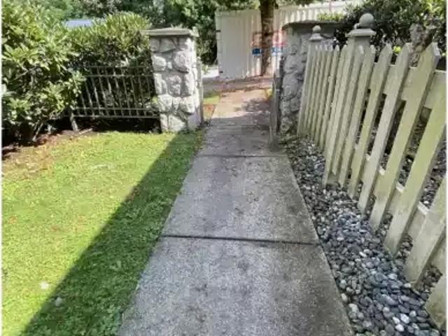 For Rent 2 Bedroom Townhouse Burnaby BC DS105118974
