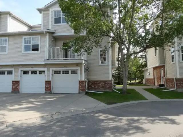 For Rent 2 Bedroom Townhouse Calgary AB DS104471232