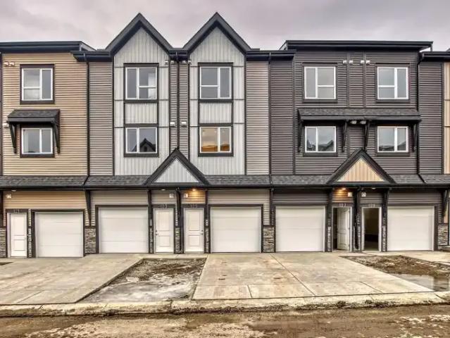 For Rent 2 Bedroom Townhouse Calgary AB DS104597732