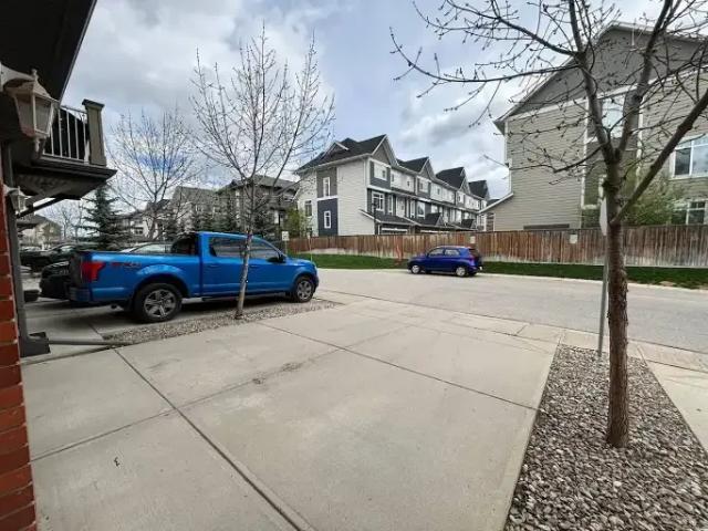 For Rent 2 Bedroom Townhouse Calgary AB DS104956734