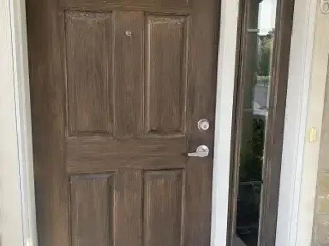 For Rent 2 Bedroom Townhouse Calgary AB DS105623714