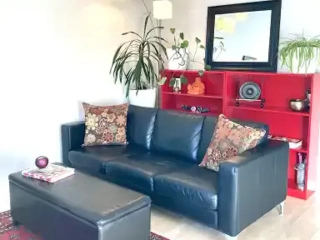 For Rent 2 Bedroom Townhouse Calgary AB DS105653744