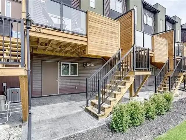 For Rent 2 Bedroom Townhouse Calgary AB DS105110704