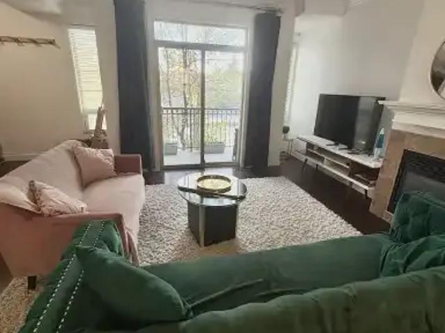 For Rent 2 Bedroom Townhouse Calgary AB DS105185978
