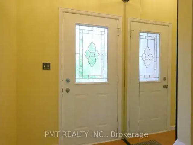 For Rent 2 Bedroom Townhouse Cambridge ON DS105543524