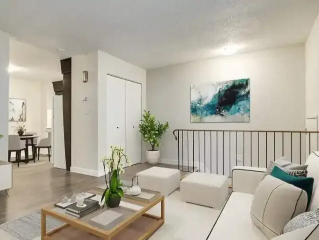 For Rent 2 Bedroom Townhouse Camrose AB DS103541714