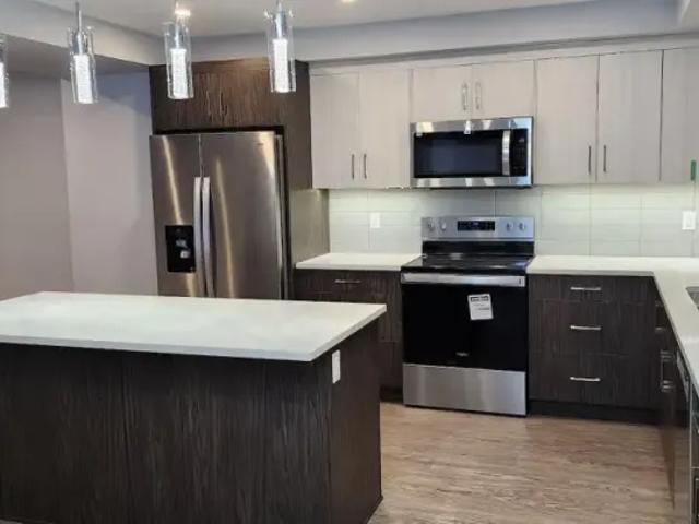 For Rent 2 Bedroom Townhouse Edmonton AB DLS105704106