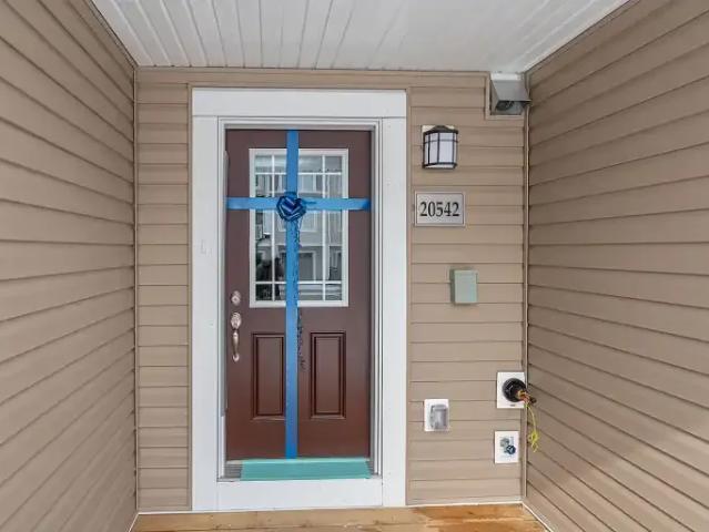 For Rent 2 Bedroom Townhouse Edmonton AB DS104875997