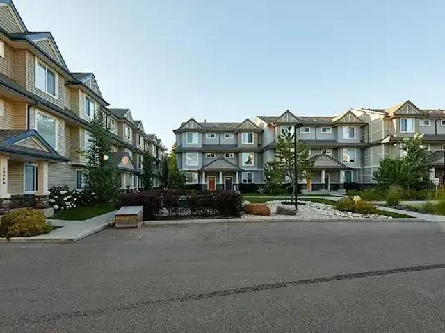 For Rent 2 Bedroom Townhouse Edmonton AB DS104985195