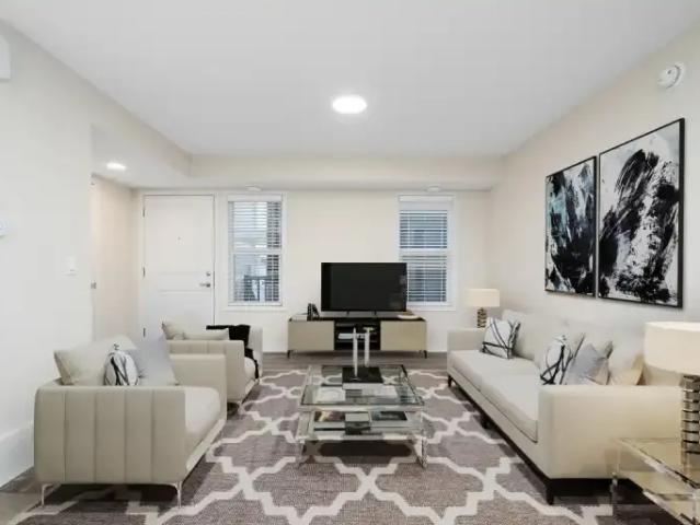 For Rent 2 Bedroom Townhouse Edmonton AB DS105047219